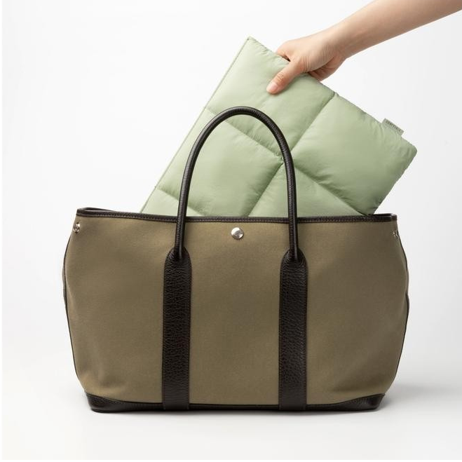 puffy laptop sleeve